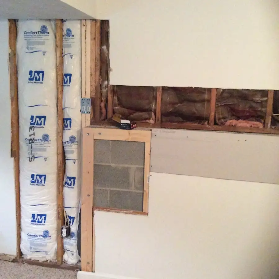 Wall insulation replacement during Structural Drying in Runnemede
